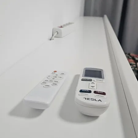 Modern Family Apartment, Free Parking, Self Check-in, Sleeps 5 公寓